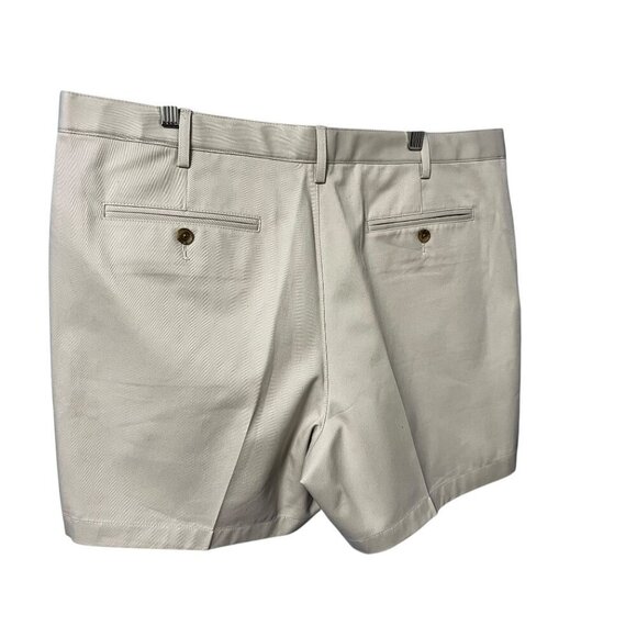 Lands End Mens Beige Cotton Traditional Fit Shorts, Button Closures, Back Pocket - Picture 2 of 5